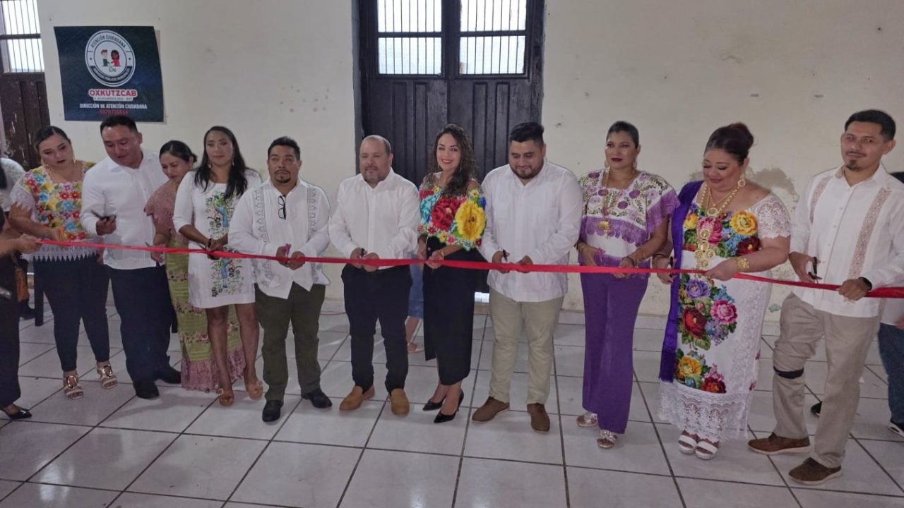 Oxkutzcab celebra 22 años como ciudad con sesión solemne y nueva galería municipal
